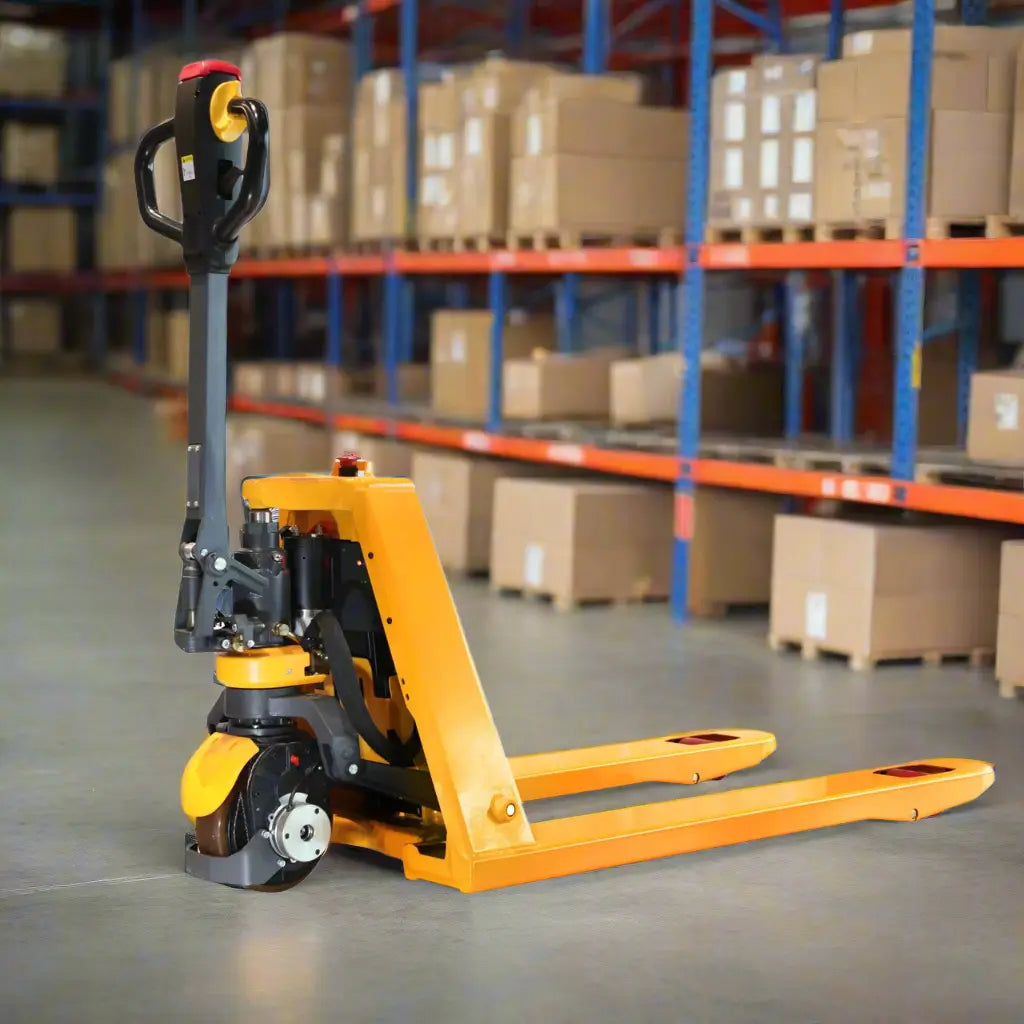 Top Warehouse Tools: Essential Equipment for Efficient Operations