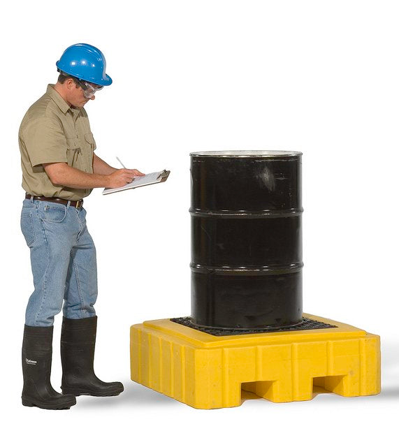 Vestil Ultra-Spill Pallets & Decks (DR)