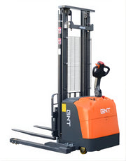 G40BC-Li Full Powered Lithium Straddle Stacker Lithium