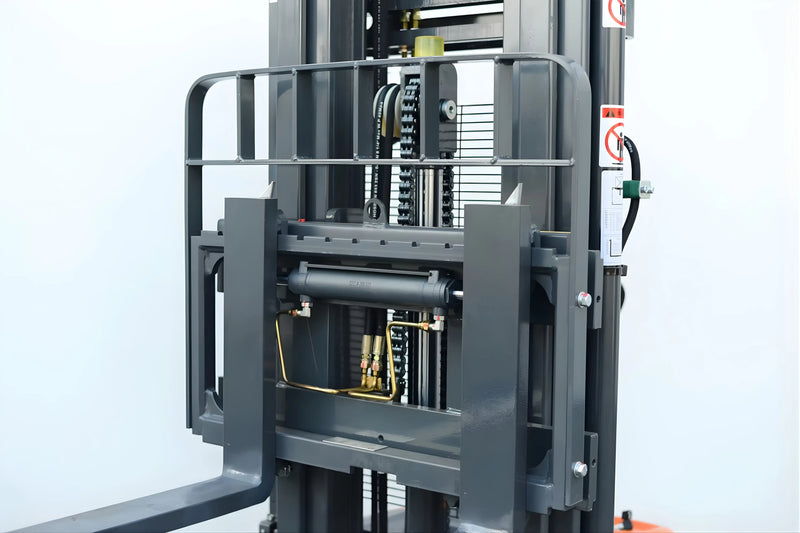 G44CS-Li Lithium Side-Shift Electric Straddle Stacker Lithium