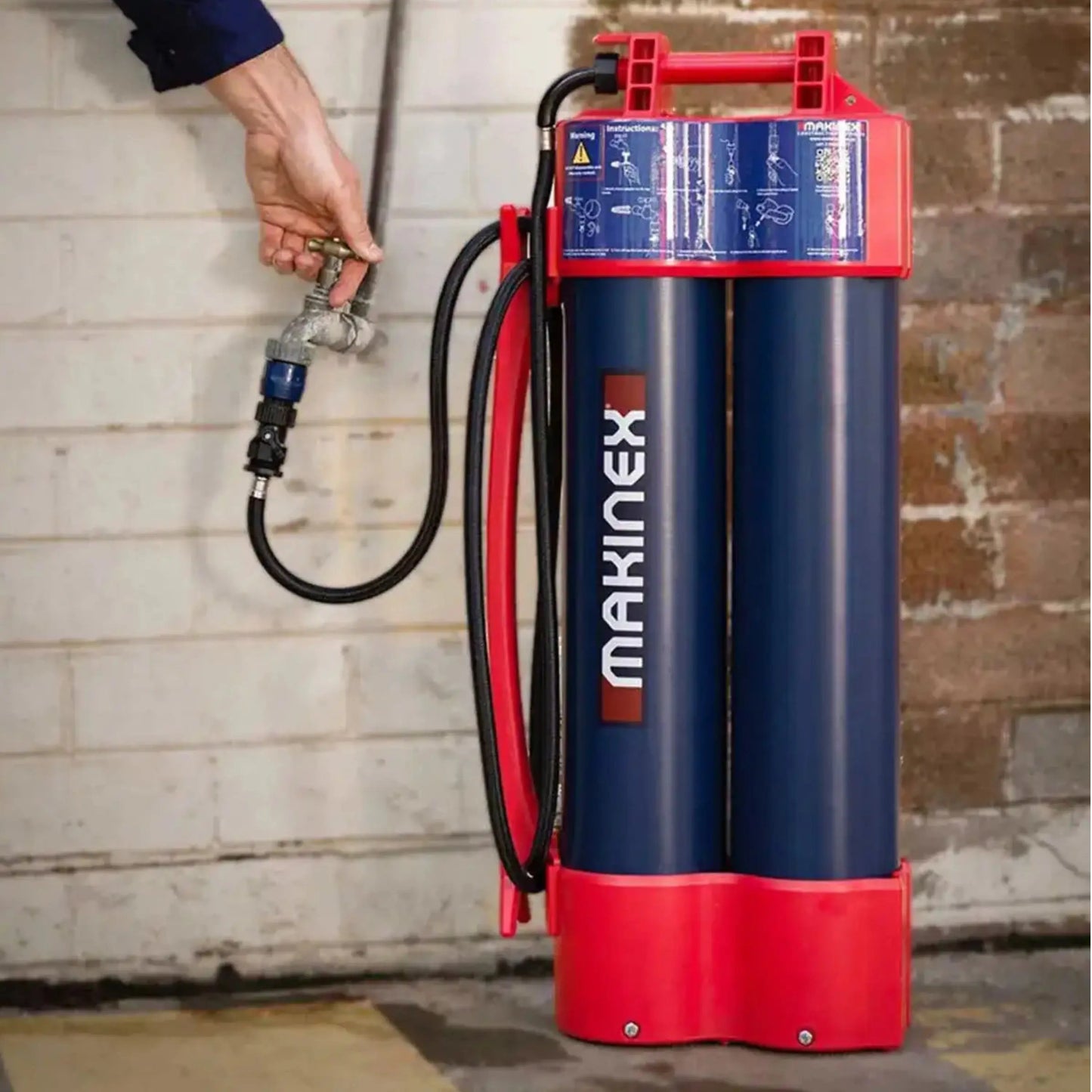 Makinex water unit connected to a hose, ready for use