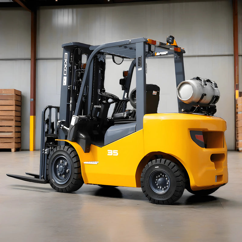 EKKO EK35LP Pneumatic Forklift (LPG) 7000 lbs cap, 189" Lift Height EKKO