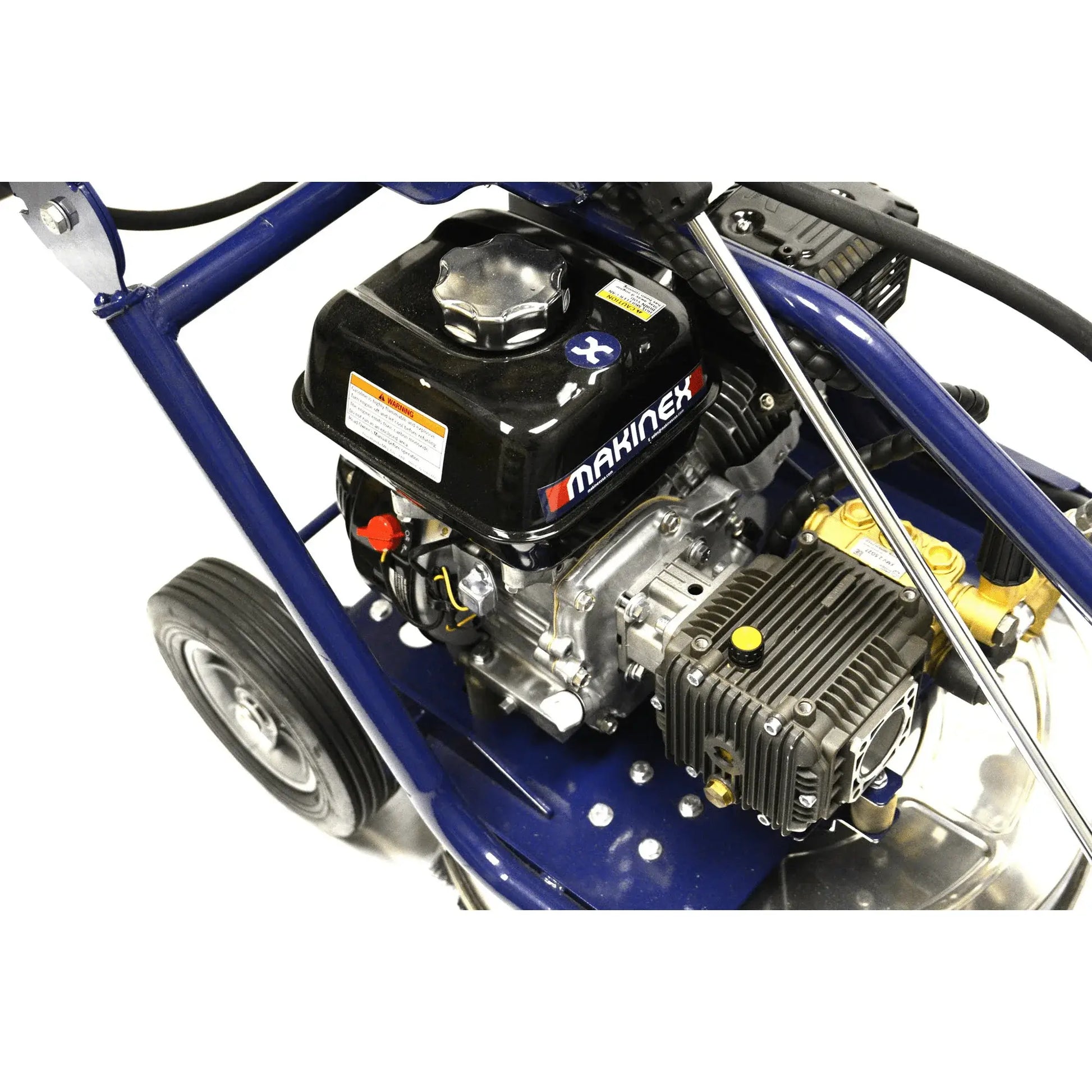 Close-up of Makinex DPW-4000-0A-VU-50 engine mounted on blue steel frame with black fuel tank and wheels