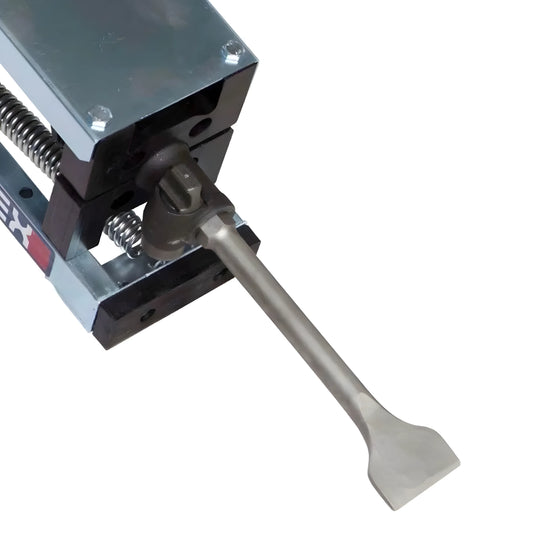 Close-up view of Makinex WCUS-420 heavy-duty construction tool with metal handle and spring mechanism