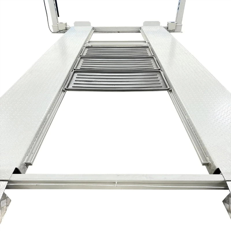 Triumph NOS10000 10,000 lb Four-Post Storage and Service Lift