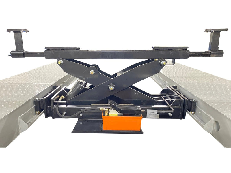Triumph NTR-32C 32,000 lb Four Post Auto Lift