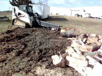 Loflin Fabrication Skid Steer Hydraulic Pallet Forks