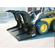 Star Industries 175-66 175-72 skid steer grapple attachment mounted on New Holland loader