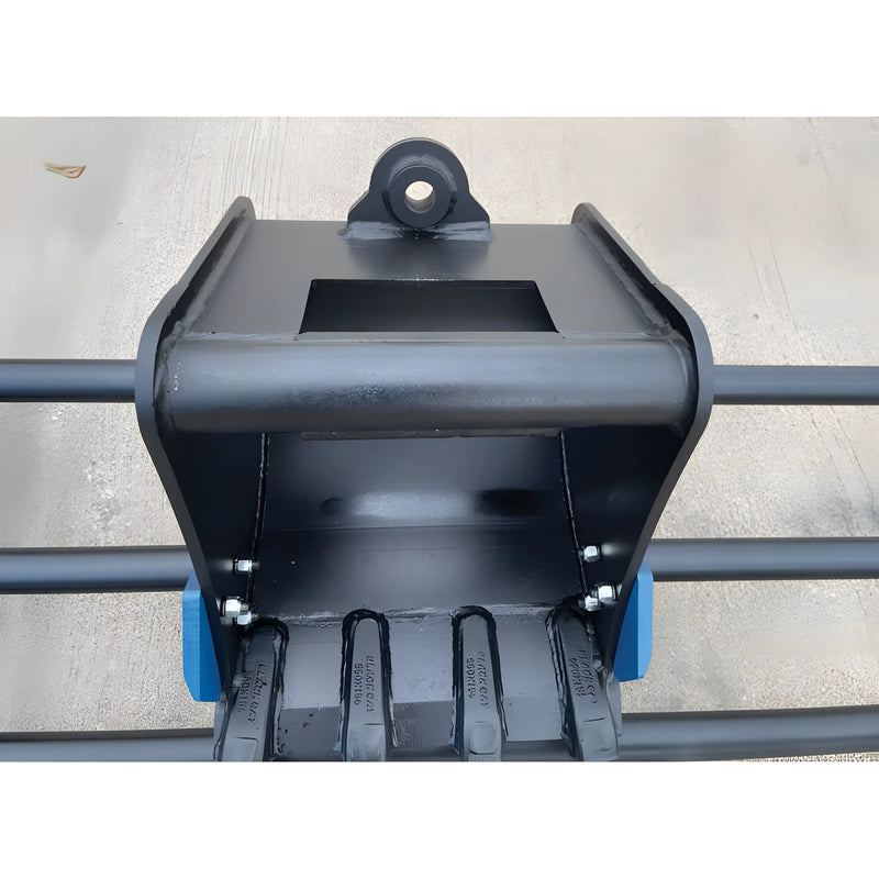 Star Industries 910-36 910-36T heavy-duty black excavator bucket attachment with reinforced teeth