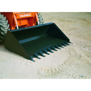 Star Industries LP22A-72 LP22A-72BOB LP22A-72T heavy-duty loader bucket attached to Daewoo construction vehicle on dirt